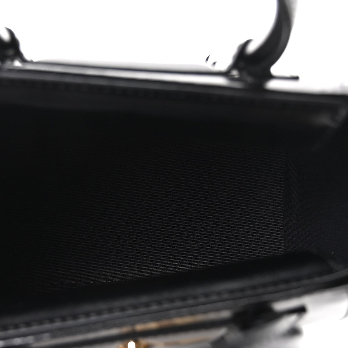 Box Calfskin Toy Lock Antigona Shoulder Bag Black