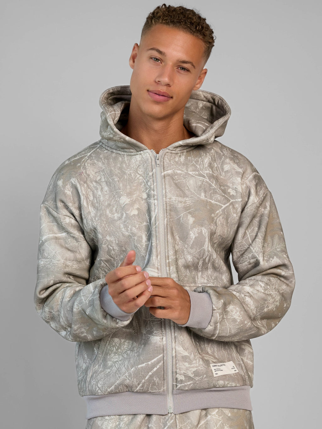 Camo Zip Hoodie – Mega