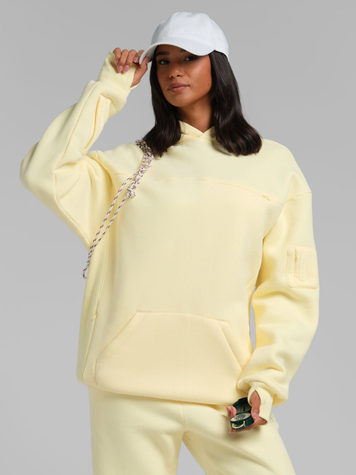 Explorer Travel Hoodie – Mega