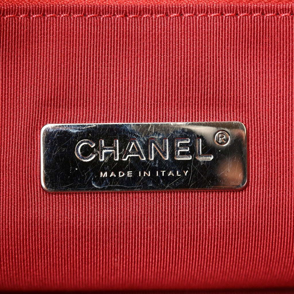 Shiny Aged Calfskin Quilted Large 31 Shopping Bag Red