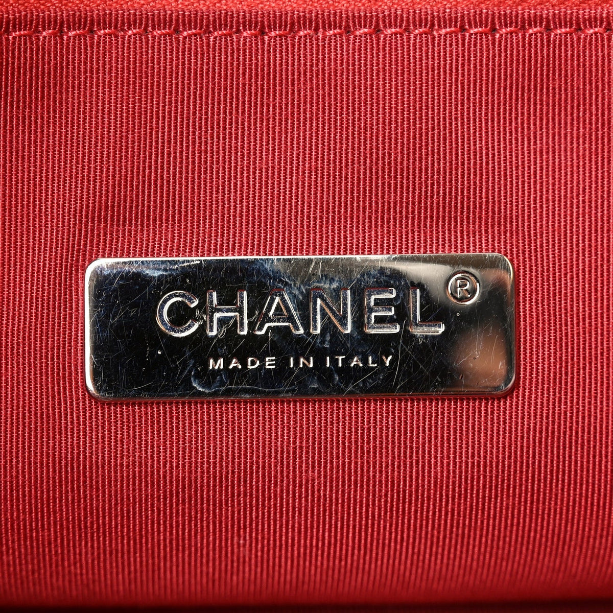 Shiny Aged Calfskin Quilted Large 31 Shopping Bag Red