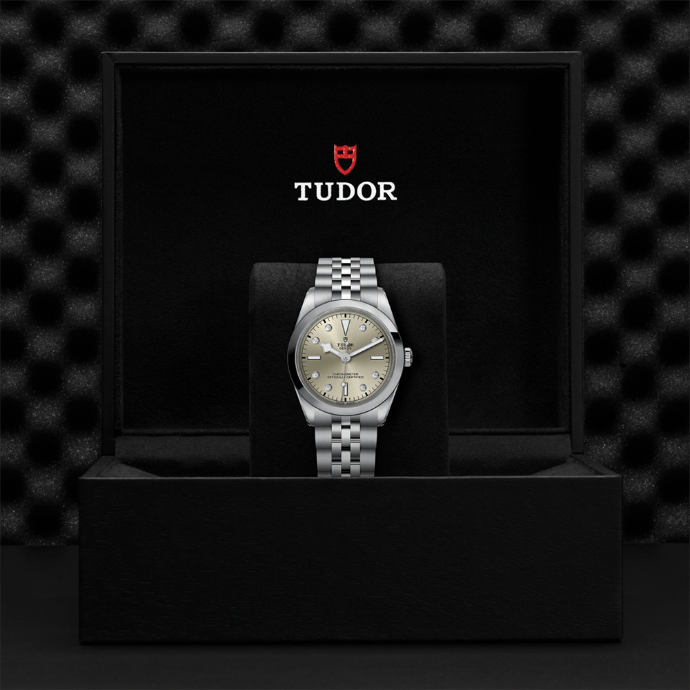 Black Bay One 36mm - Light champagne, Diamond-Set on Bracelet