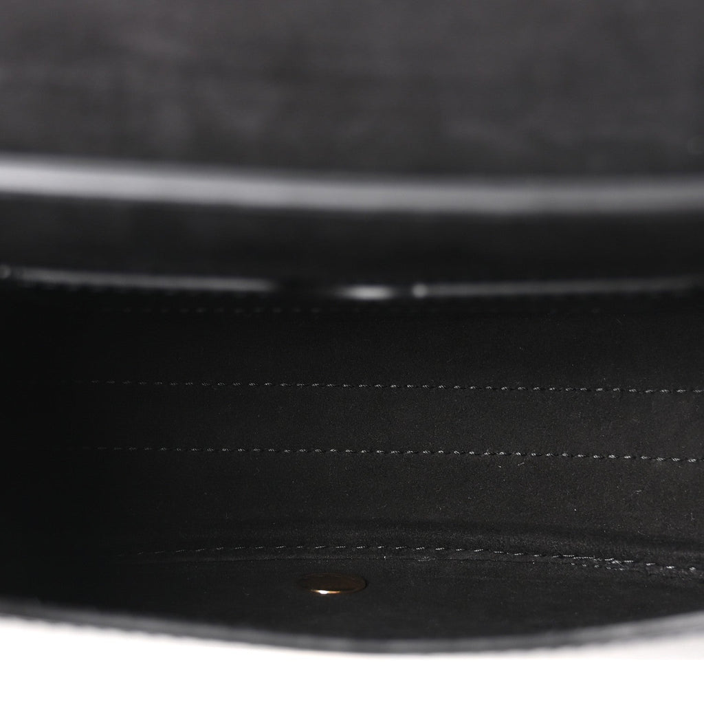 Box Calfskin Medium Bobby Flap Black