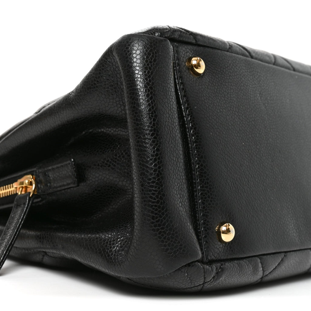 Caviar Quilted Timeless CC Soft Tote Black