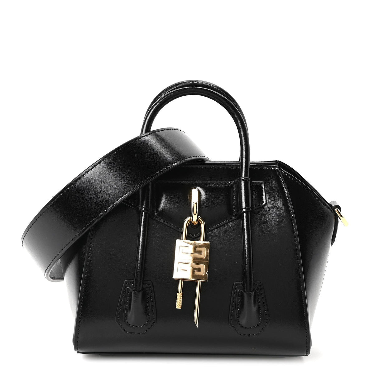 Box Calfskin Toy Lock Antigona Shoulder Bag Black