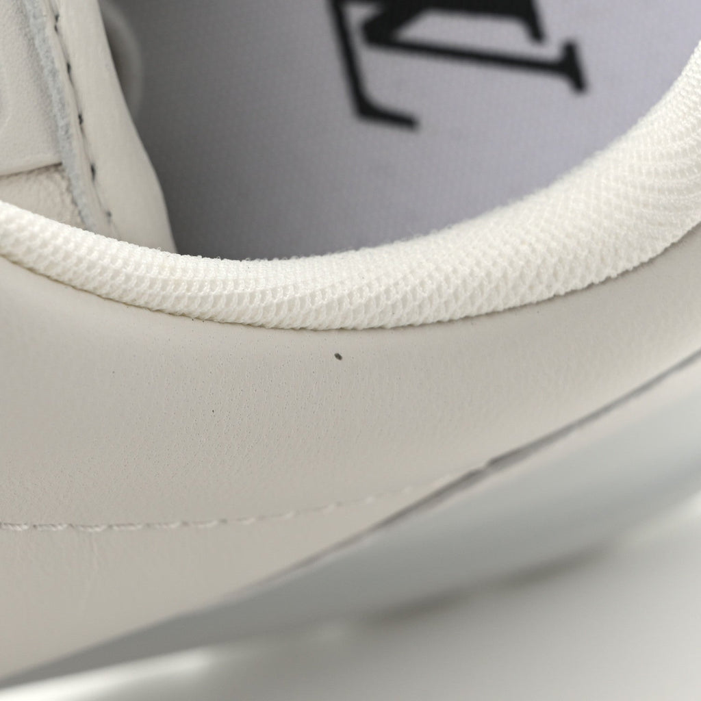 Lambskin Vachetta Mens LV Buttersoft Sneakers 10 White