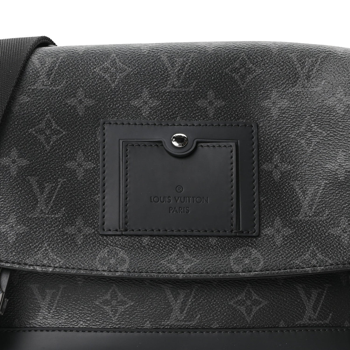 Monogram Eclipse Voyager PM Messenger