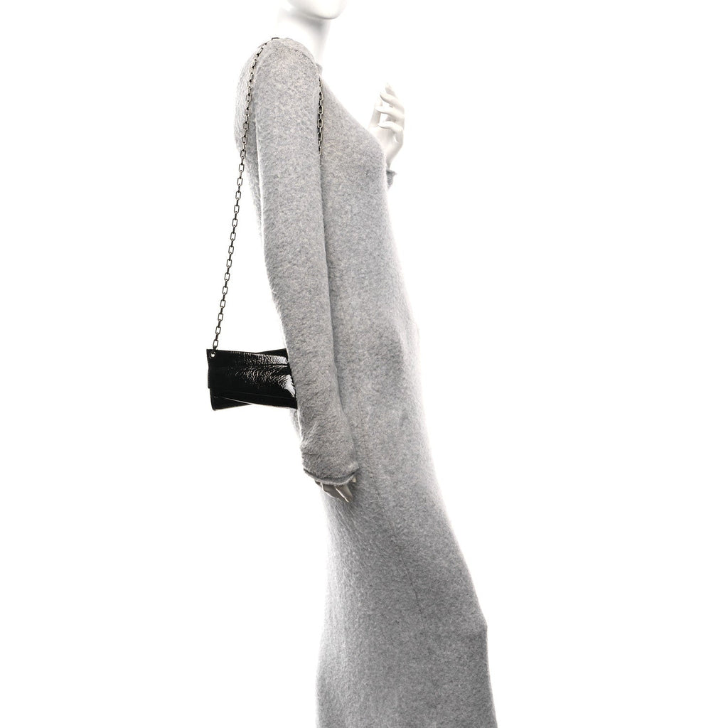 Patent Vog Small Loubitwist Clutch Black