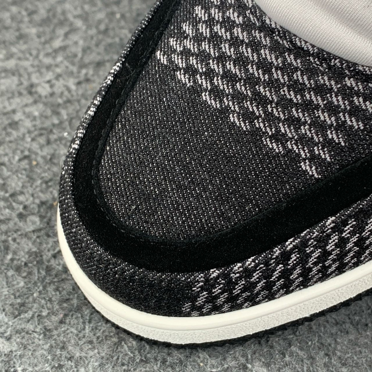 LV Trainer “Black Damier 3D Denim”