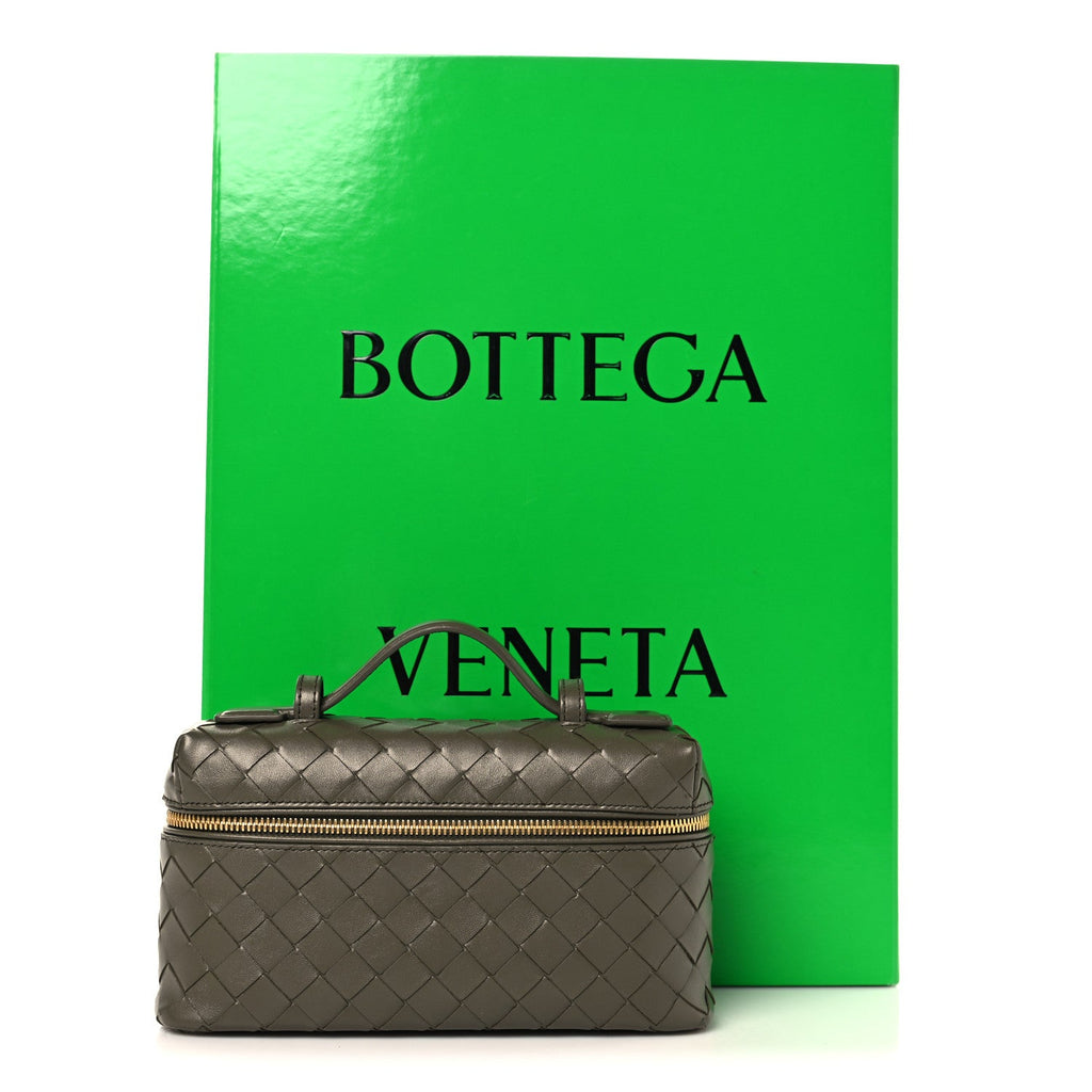 Calfskin Intrecciato Bang Bang Vanity Case Pinecone