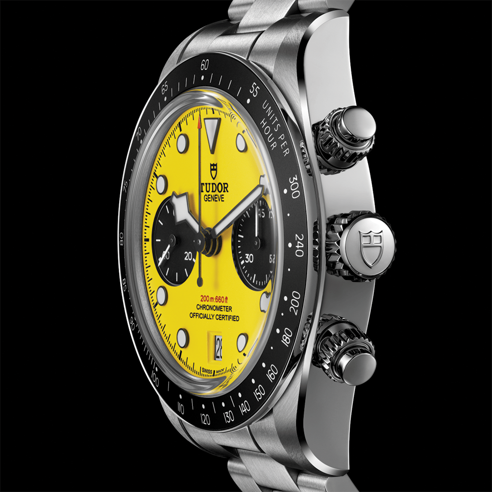 Black Bay Chrono 39mm - Yellow on Bracelet