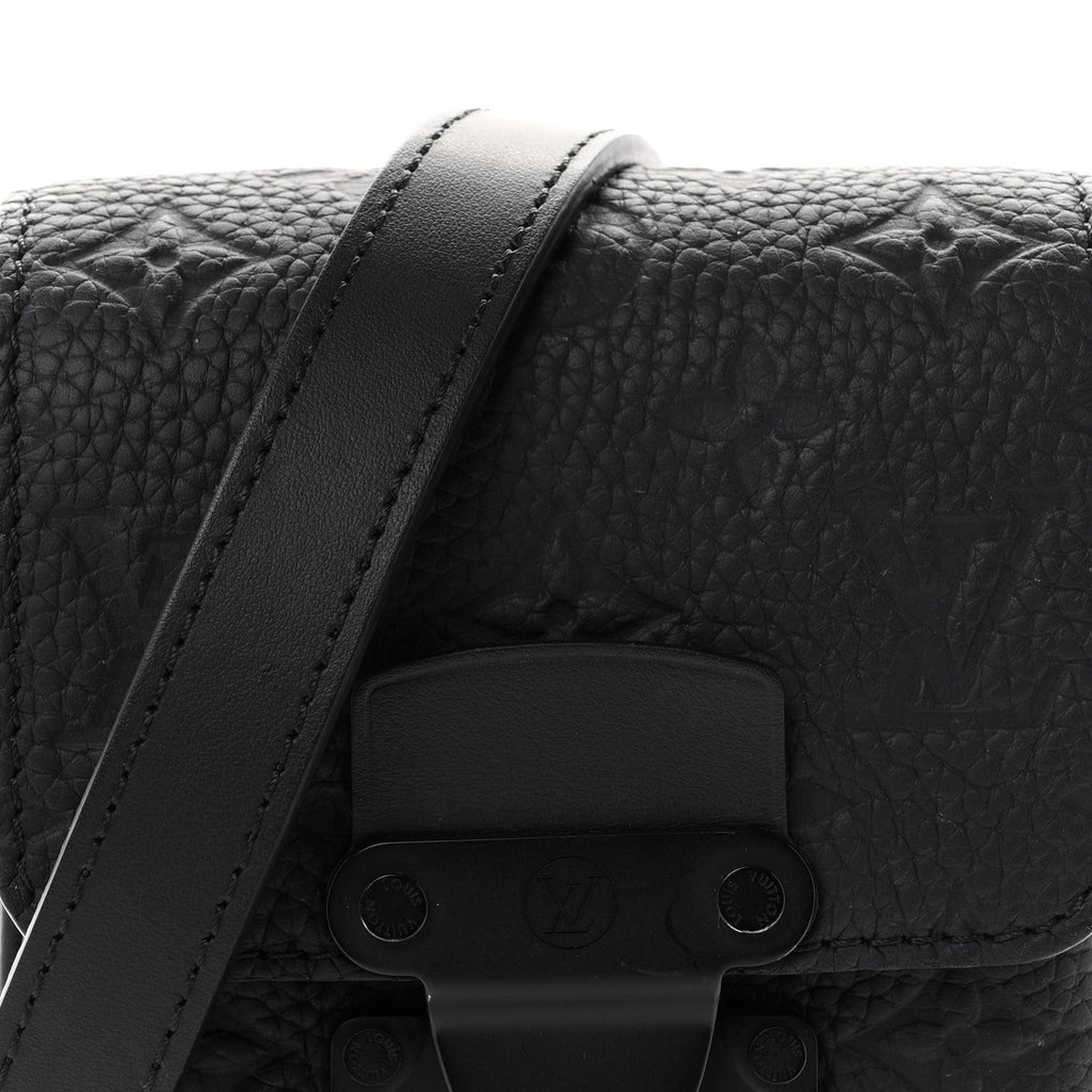 Taurillon Monogram S Lock Wearable Wallet Black