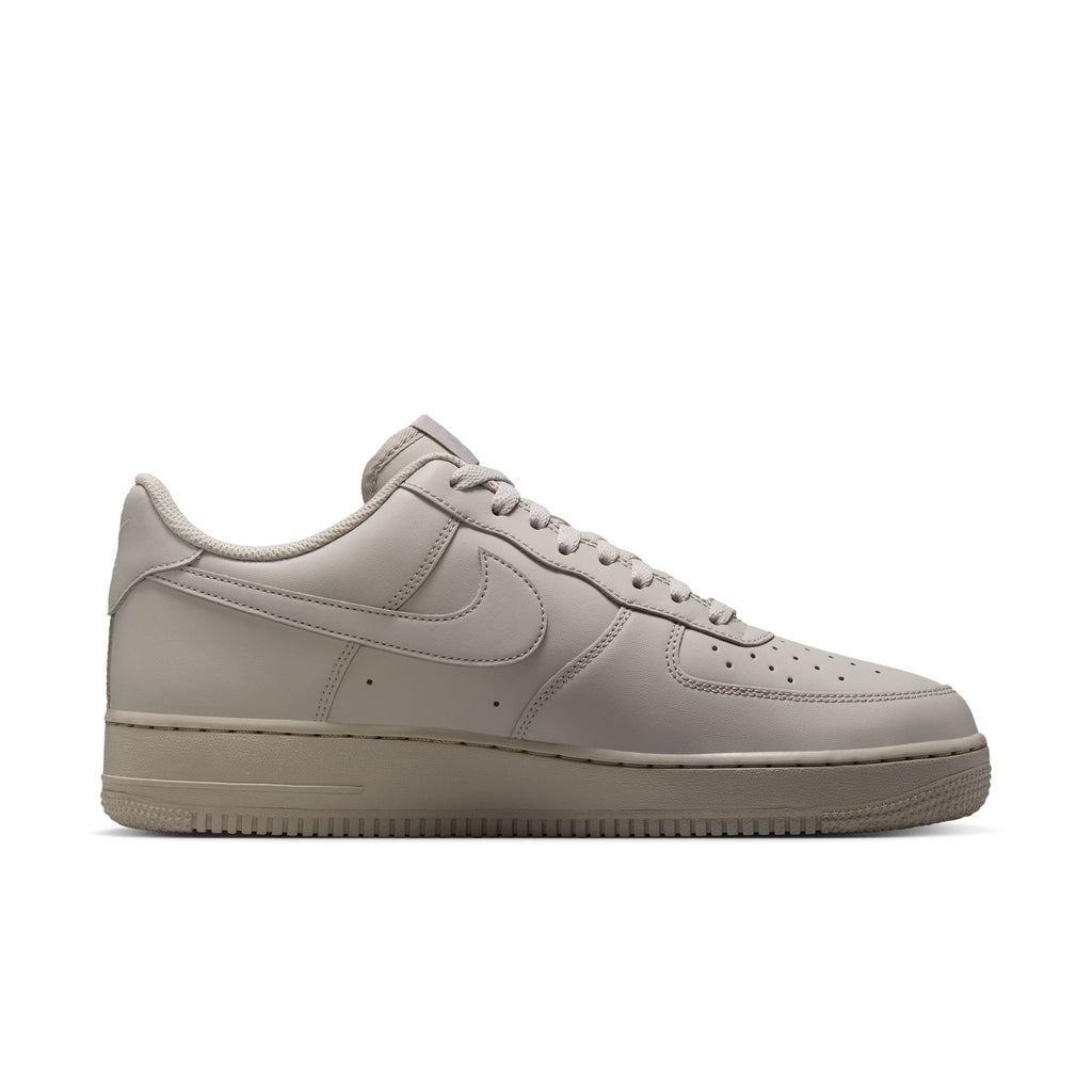 Nike Air Force 1 '07 - Men's