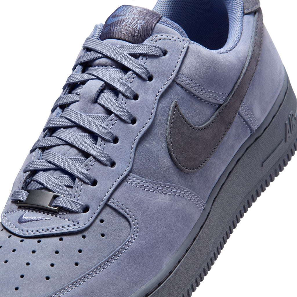 Nike Air Force 1 Low Retro Premium - Men's