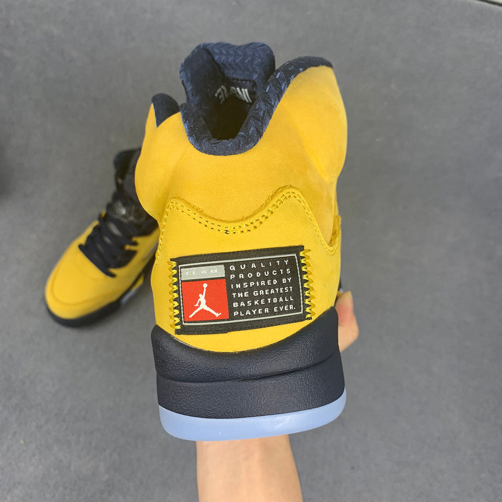 Air Jordan 5 Retro SP 'Michigan'