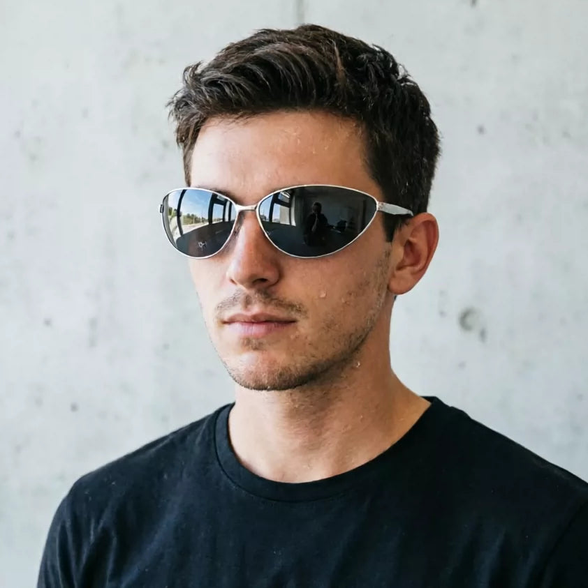 Retro Men's Polarized Sunglasses Black Sunglasses Personalized European and American Fashion Triangle Frame Type Not Picking Face, Covering Face, Showing Thinner