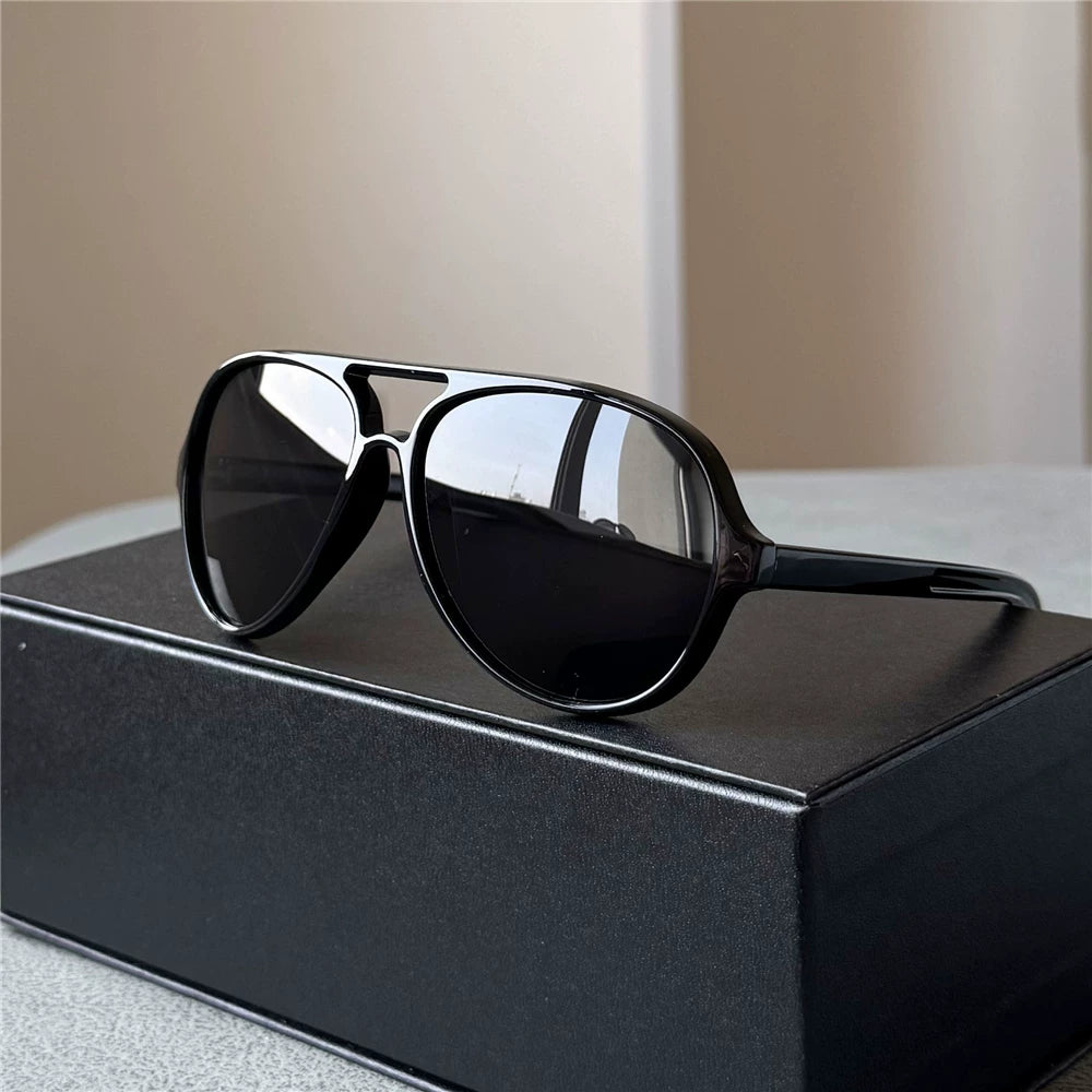 Men's polarized sunglasses, women's toad glasses, black tortoiseshell brown light gray sunglasses, sunscreen polarized glasses, small face