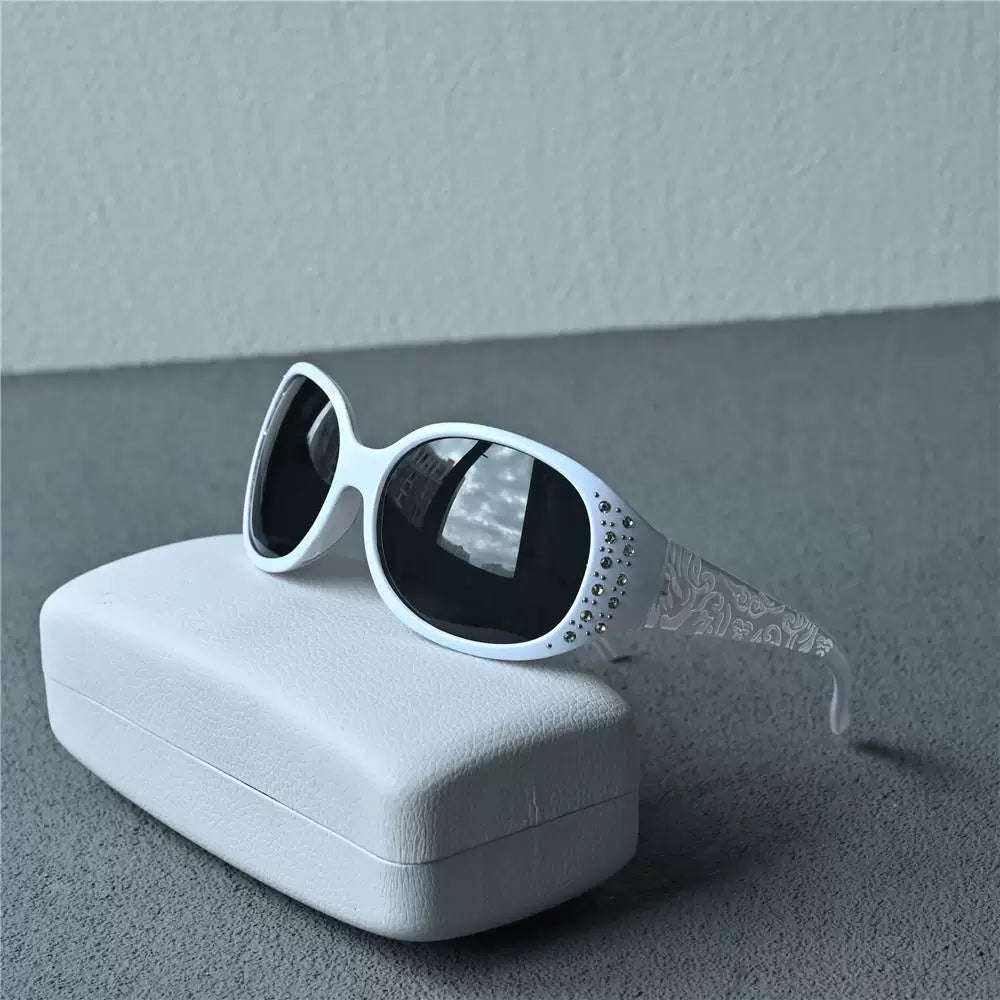 Fashion white sunglasses for women, polarized sunglasses with round diamond inlay, elegant women's sunscreen glasses, small face black