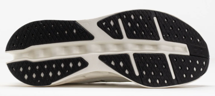 Women's On Cloudsurfer Max