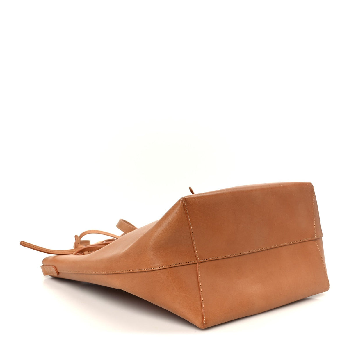 Vegetable Tanned Calfskin Bucket Bag Cammello Royal