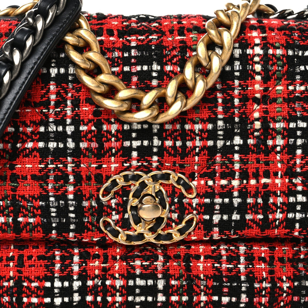 Tweed Quilted Medium Chanel 19 Flap Red Black