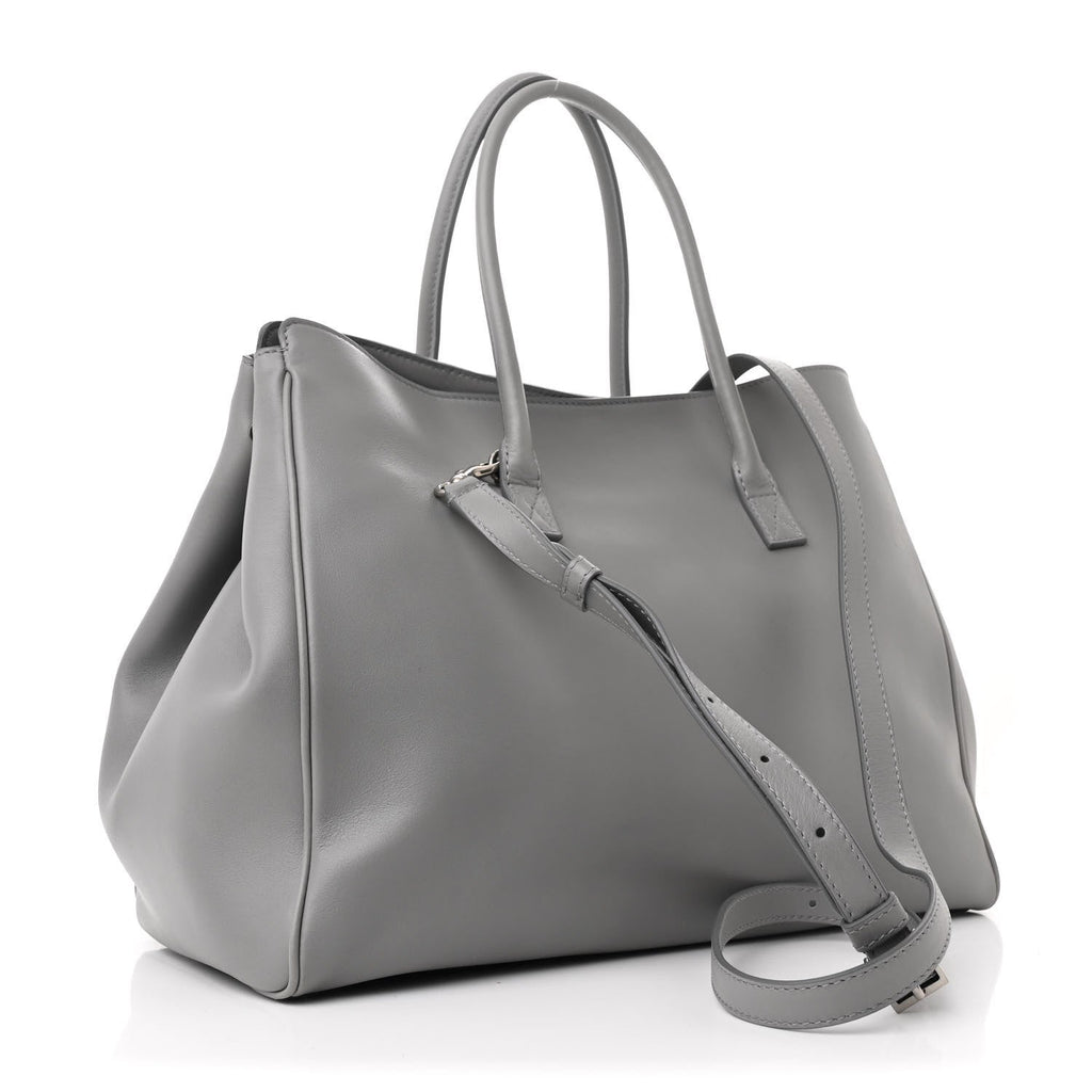 Smooth Calfskin Small Hampton Carry All Bag Grey