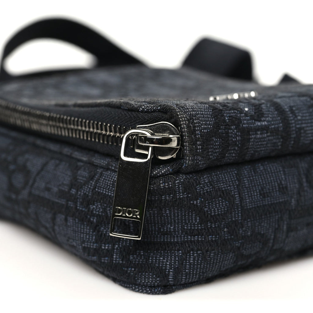 Oblique Micro Rider Pouch Black