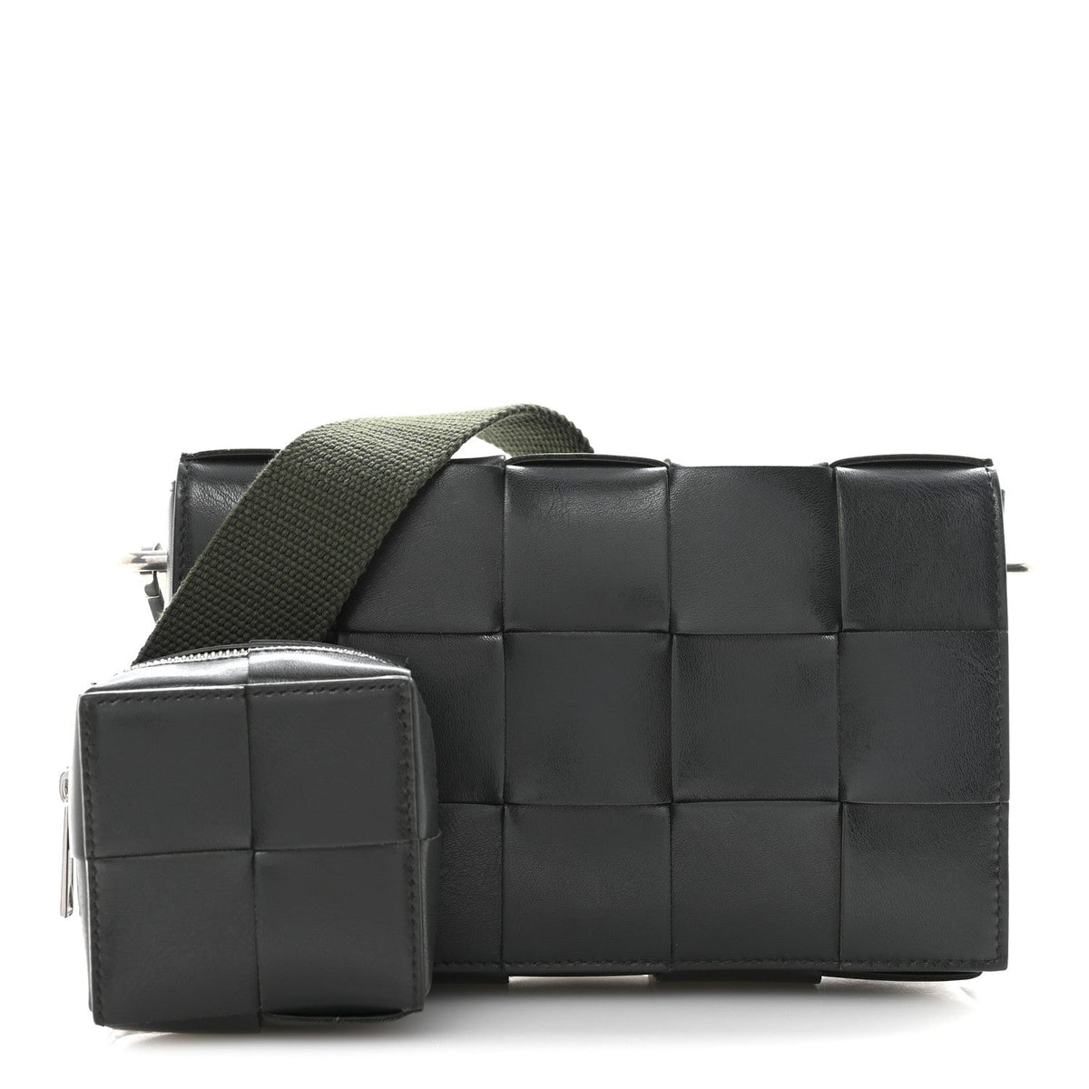 Calfskin Maxi Intreccio Cassette With Strap Bag Dark Green