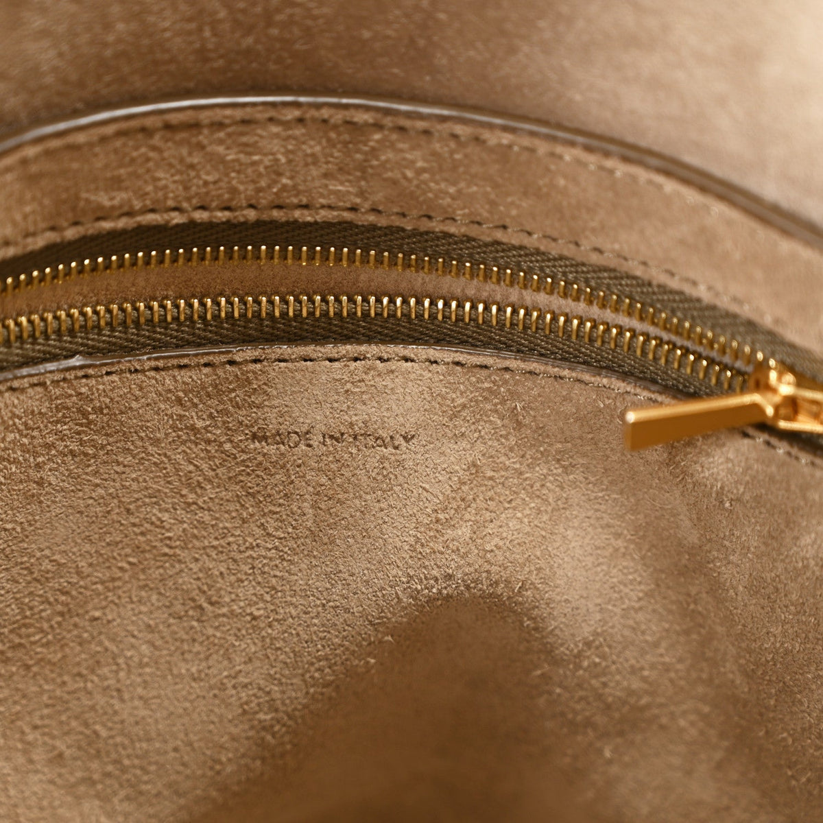Soft Grained Calfskin Small Sangle Bucket Bag Taupe