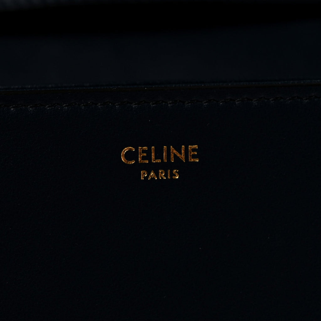 Smooth Calfskin Medium Tabou Navy Blue