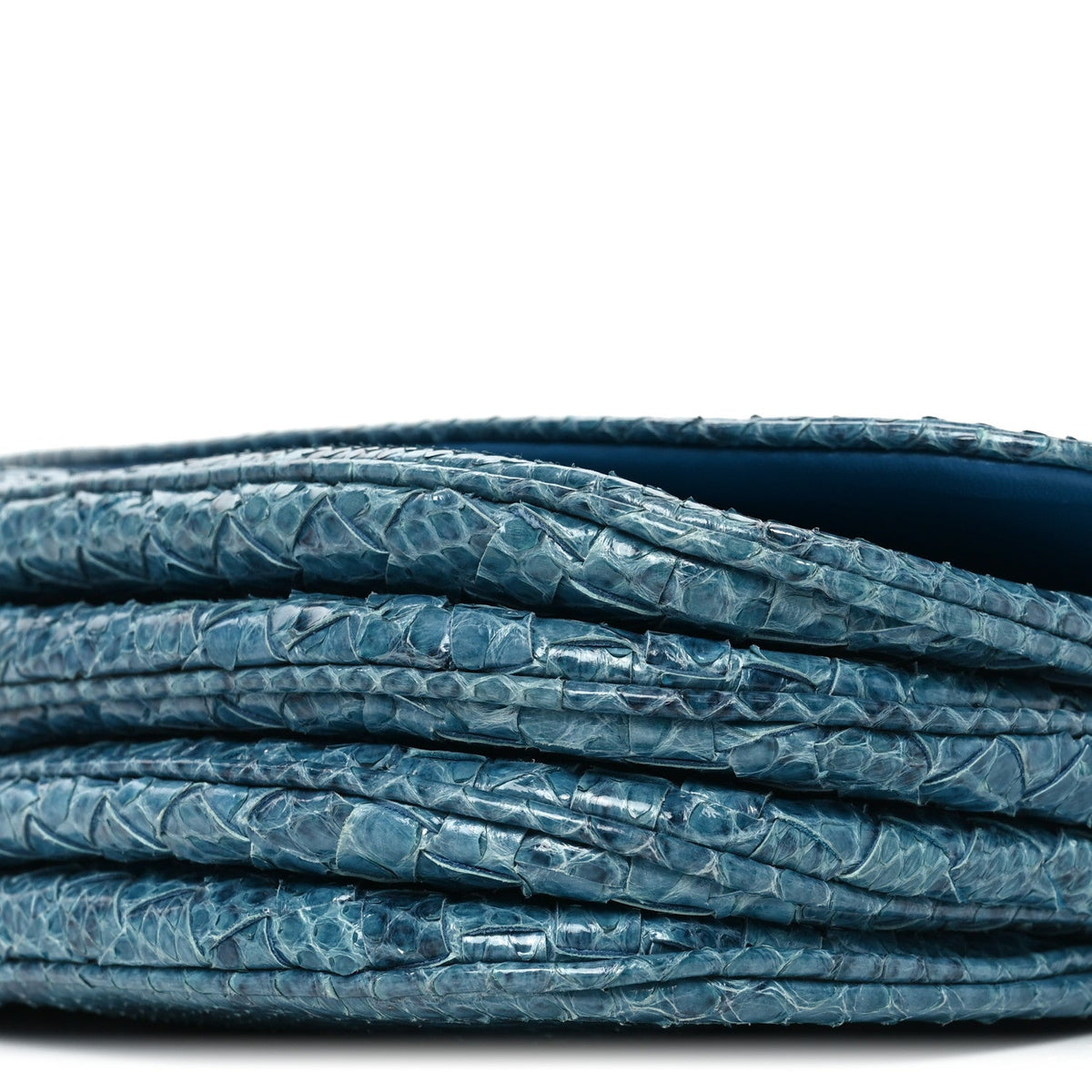 Ayers Crossbody Messenger Blue
