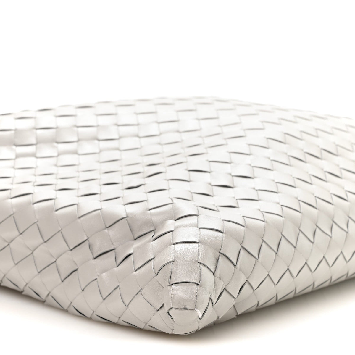 Calfskin Intrecciato Large Hop Sterling