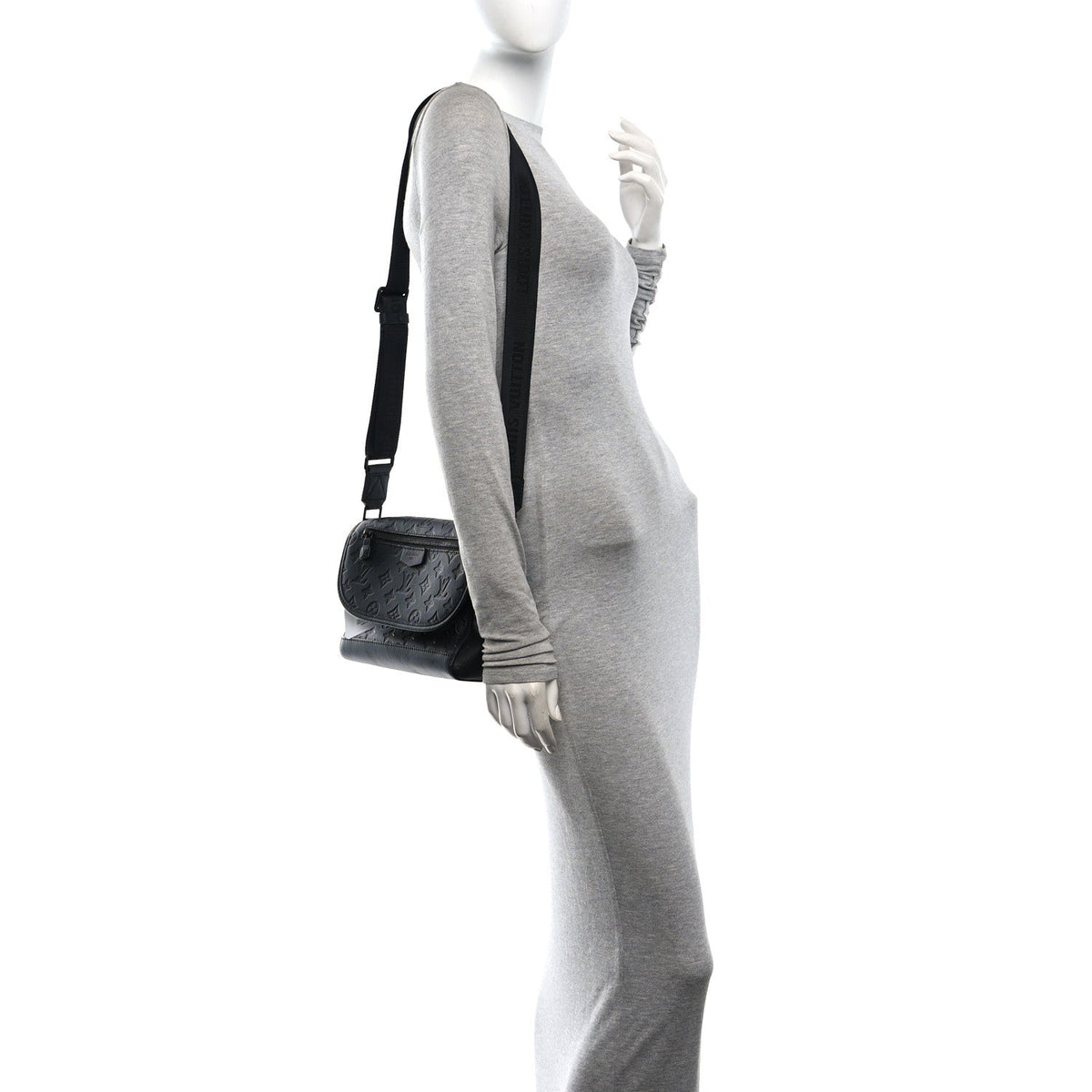 Calfskin Monogram Shadow Pulse Messenger  Black