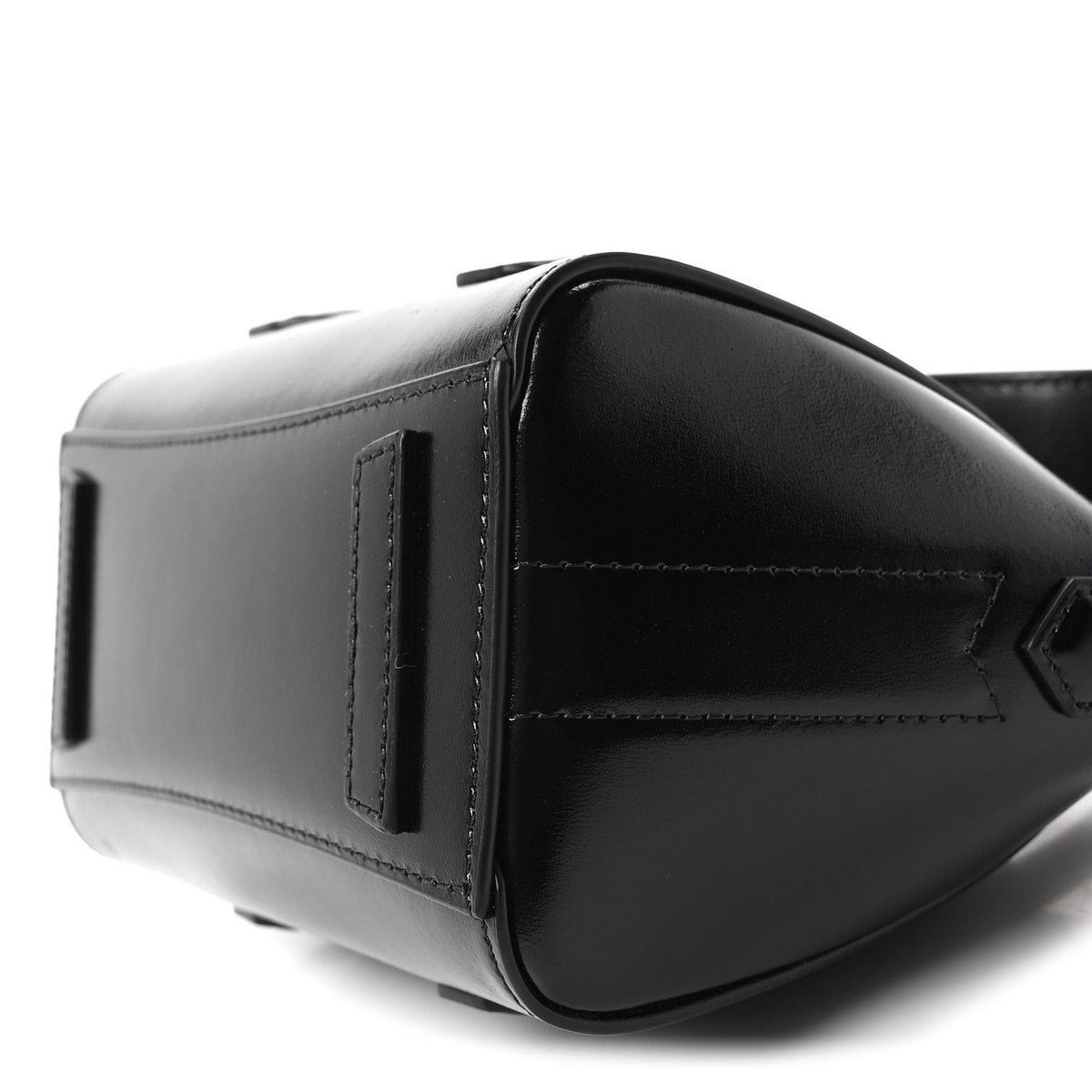 Box Calfskin Toy Lock Antigona Shoulder Bag Black