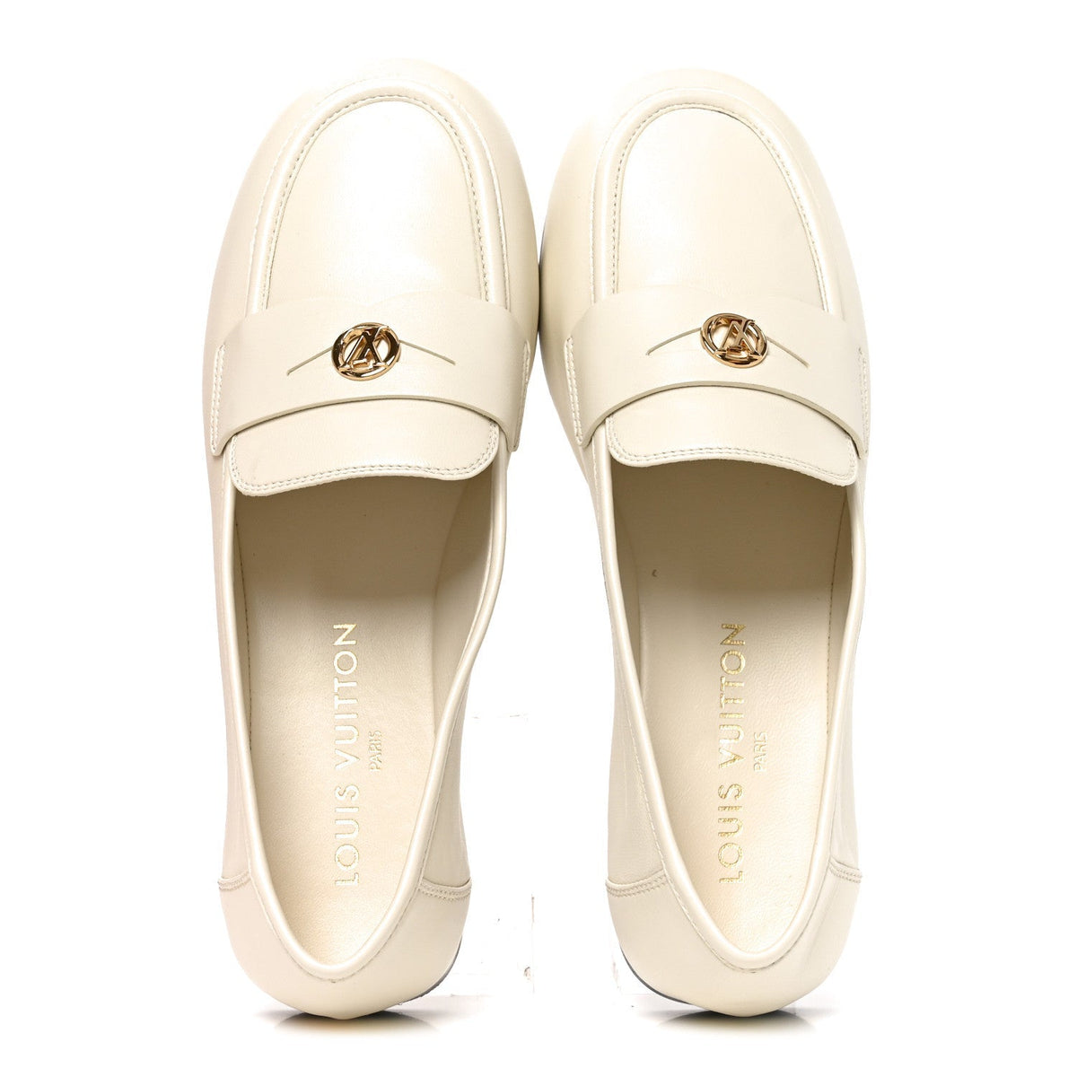 Lambskin Soho Flat Loafer 40 Ecru White