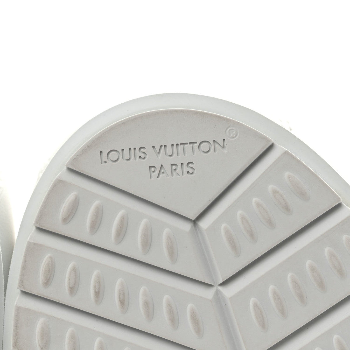 Lambskin Vachetta Mens LV Buttersoft Sneakers 10 White