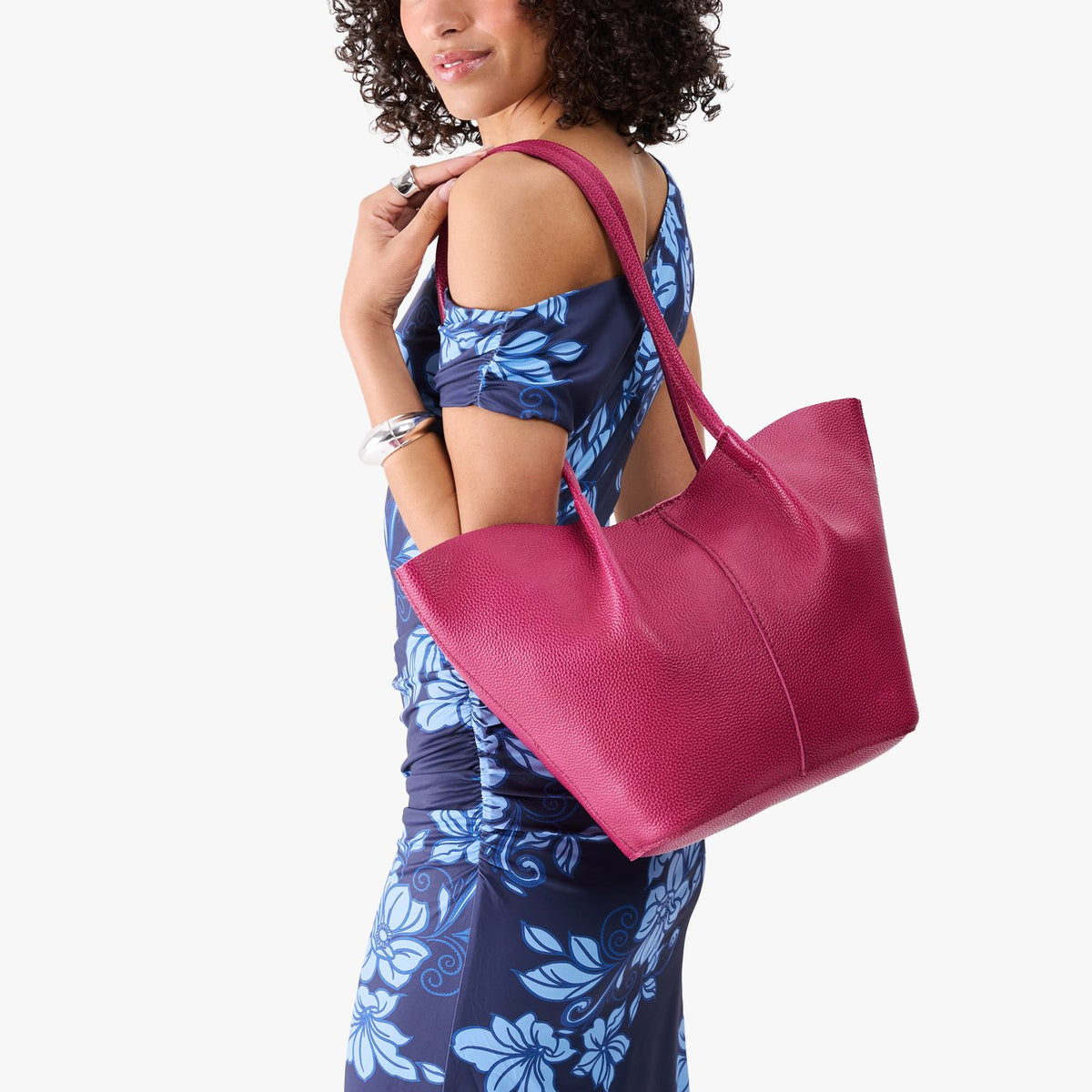 Devan Bucket Tote