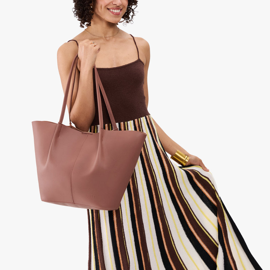 Devan Bucket Tote