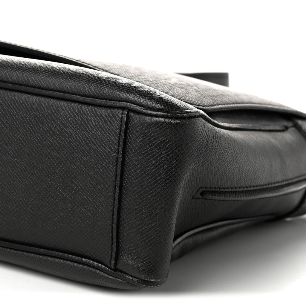 Taiga Roman PM Messenger Black
