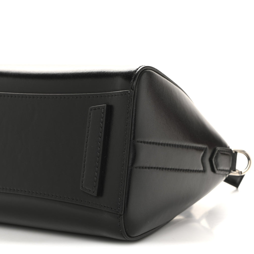 Shiny Lord Calfskin Mini Antigona Black