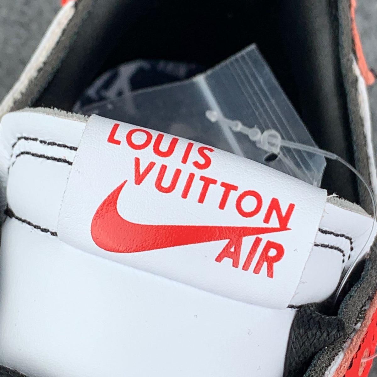(Custom) Air Jordan 1 'Rouge Grid'