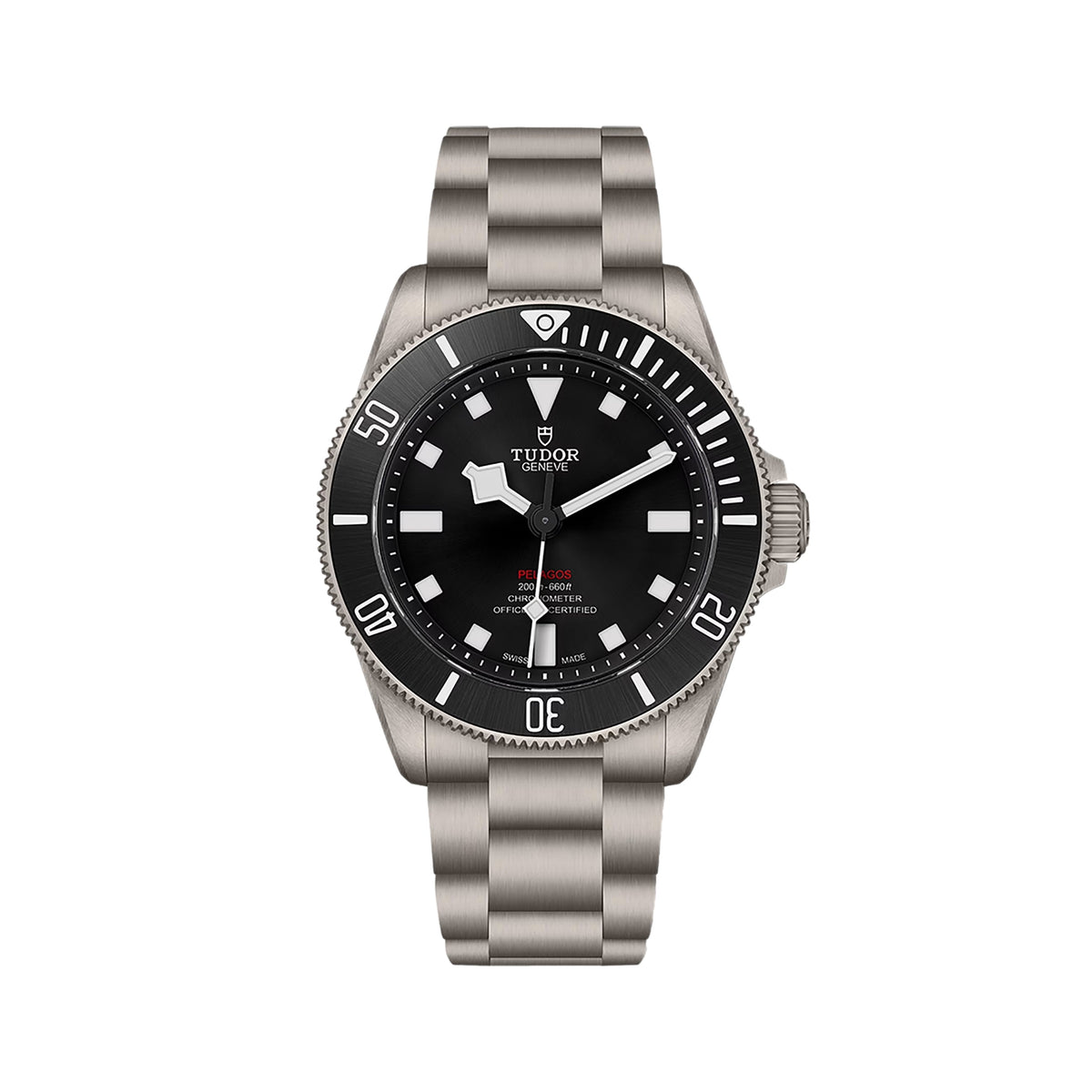 Pelagos Titanium 39mm - Black on Bracelet w/ Extra Rubber Strap