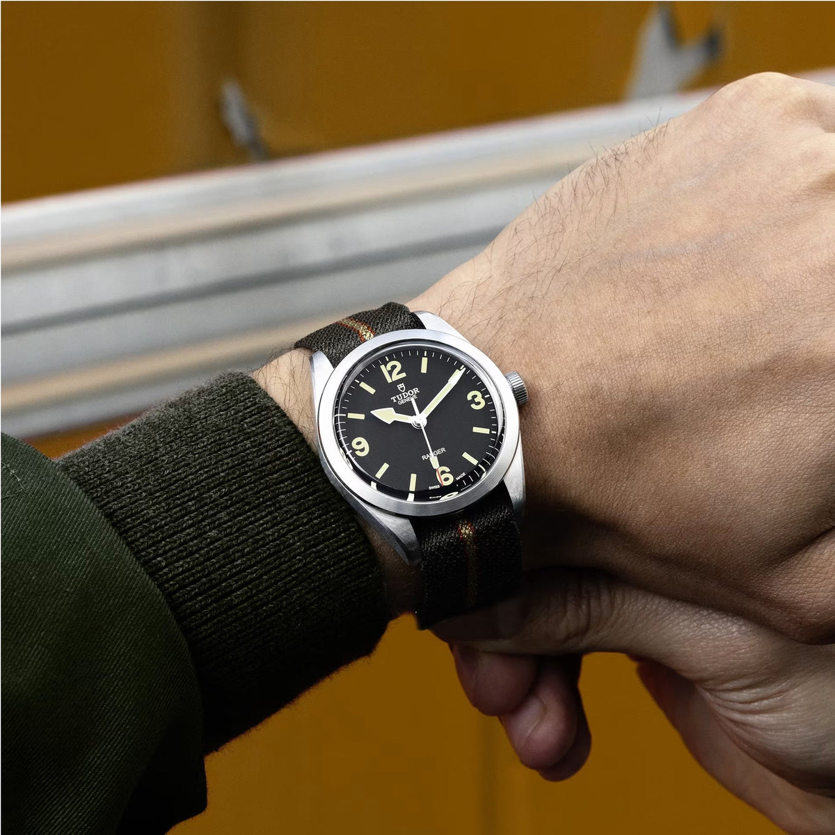 Ranger 39mm - Black on Fabric Strap