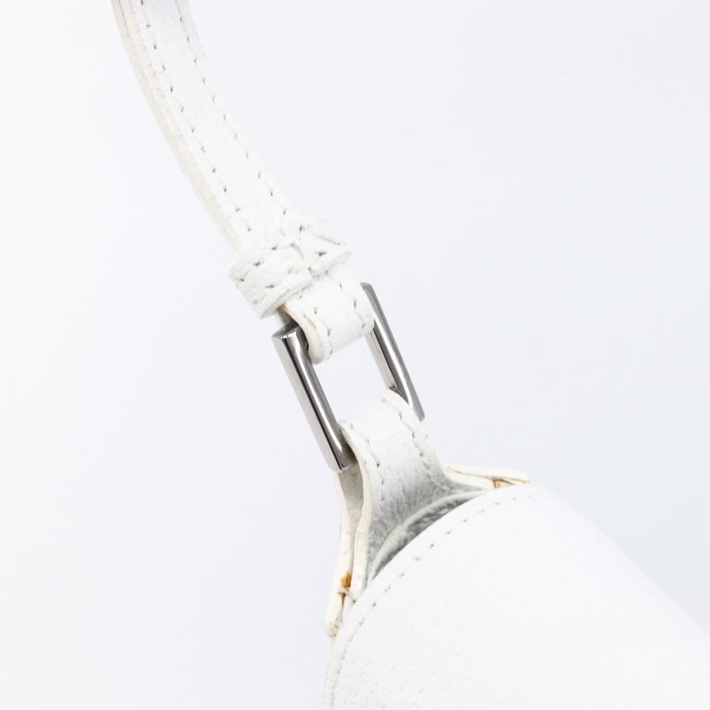 GUCCI Shoulder Bag Leather White Silver 001 3823 Auth yk21008V
